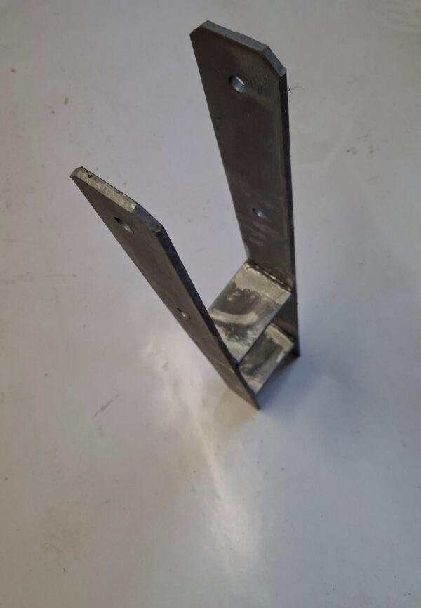 Ancre en H fixation pour poteaux