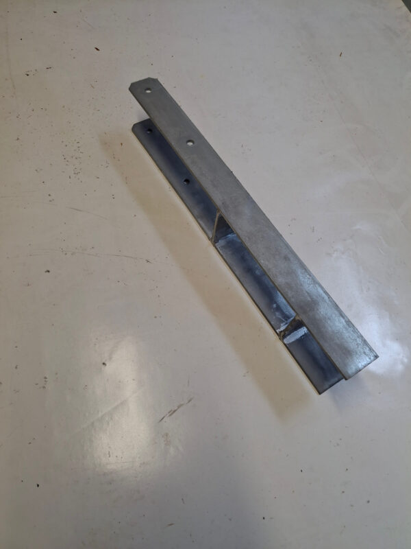 Ancre en H fixation pour poteaux durable